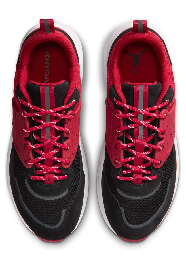 air-jordan-trunner IV2403-010