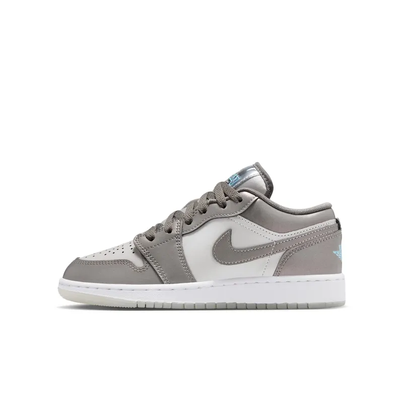 Jordan 1 Low SE Inspired by the Greatest (HV4398-014)
