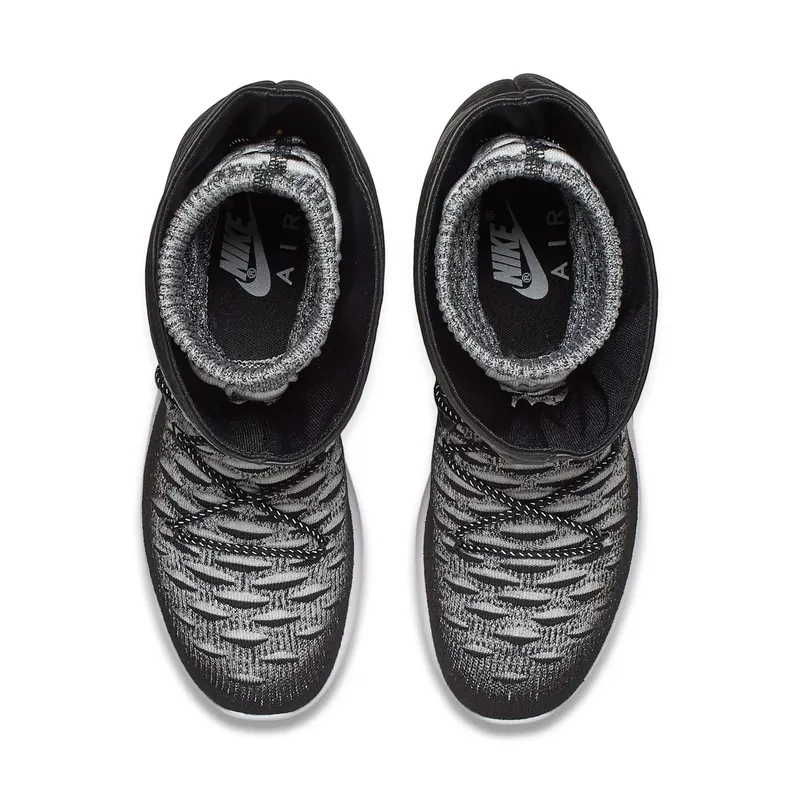 Nike Roshe Two Flyknit Hi Black/White/Metallic Gold/Black (861708-002)