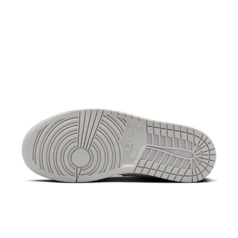 Air Jordan 1 “Light Grey” (DC0774-103)