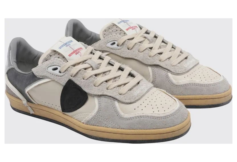 Philippe Model Pgal Suede Calfskin Low-Top Sneakers with Perforated Toe Grey (PGLUVXE3)