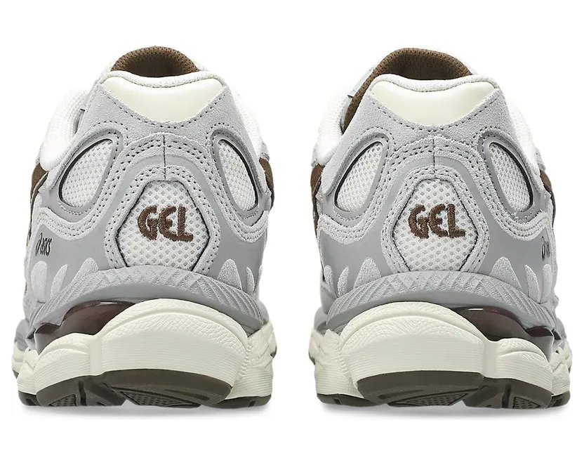 Asics Gel-NYC “Cream Cement Grey Brown”: beton met een warme rand (5)