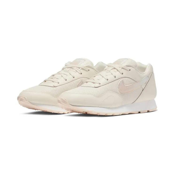 nike-outburst AQ0086-100