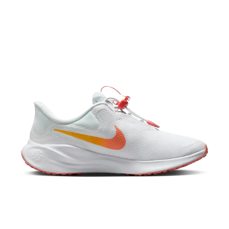 Nike Revolution 7 EasyOn White University Gold Magic Ember (FN7999-100)