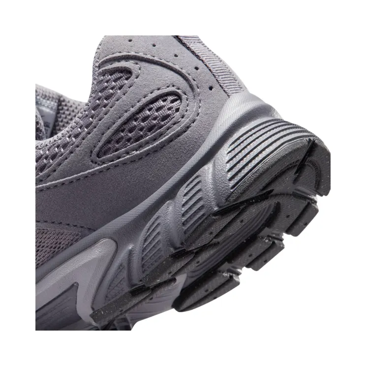 nike-v5-rnr IO1646-001