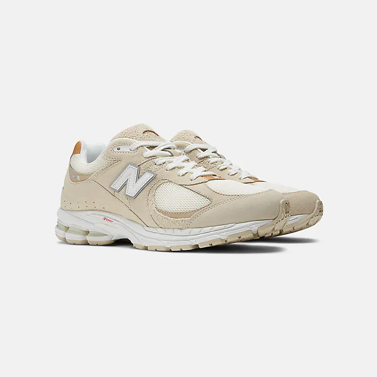 new-balance-2002r M2002RSC