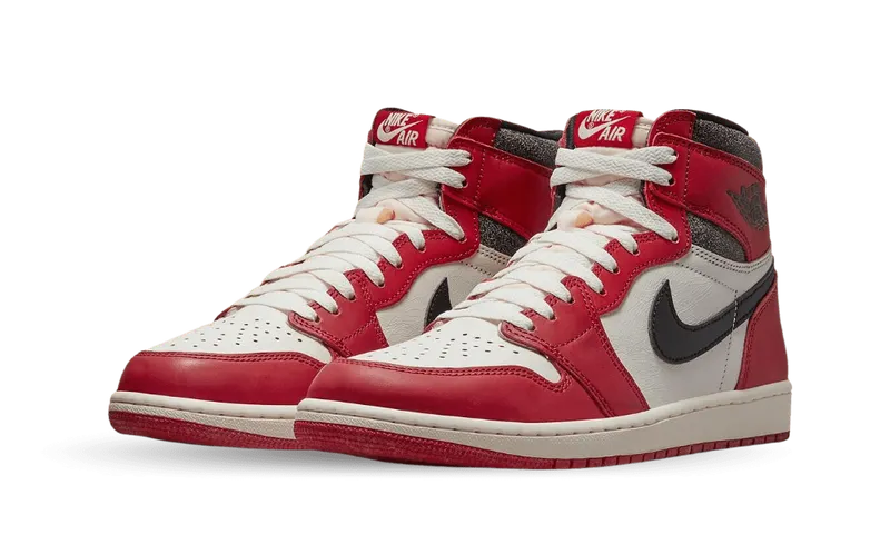 Air Jordan 1 Retro High OG “Chicago Lost and Found” (DZ5485-612)