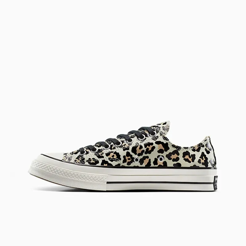 Converse Chuck 70 “Glow-In-The-Dark Leopard” (A15033C)