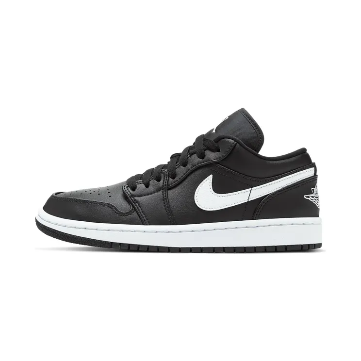 Air Jordan 1 Low GS “Black / White” (AO9944-001)