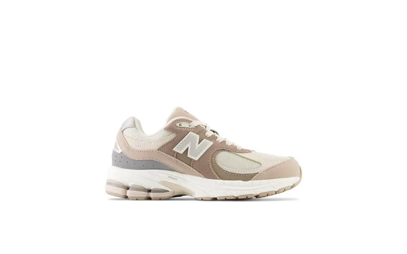 New Balance 2002R Timberwolf Mushroom (GC2002SI)