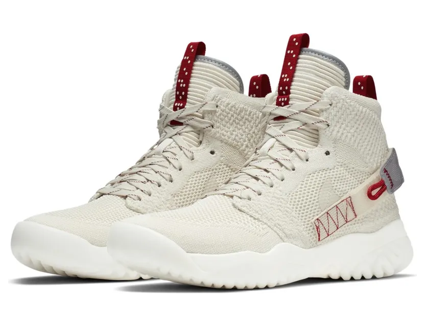 Jordan Apex React Bio Beige
