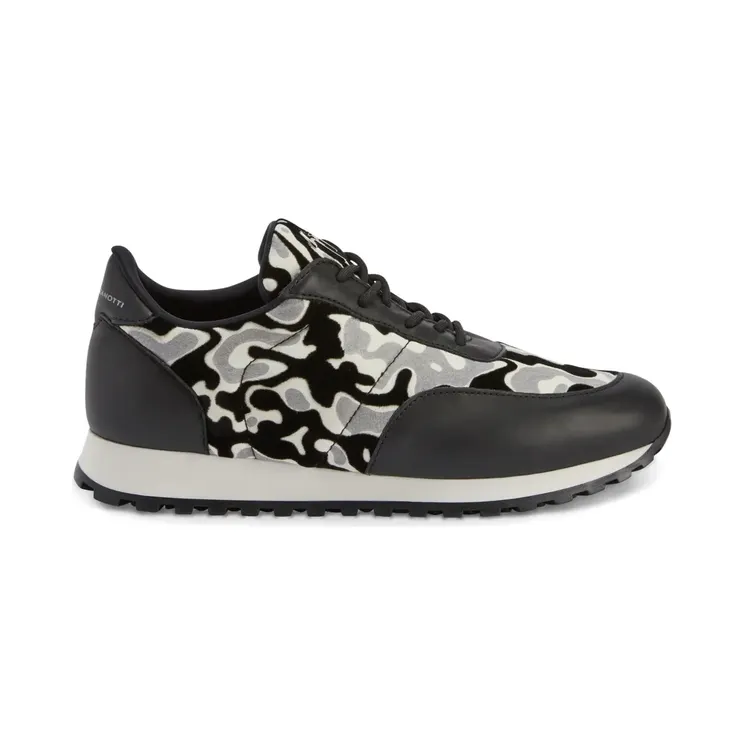 Giuseppe Zanotti Jimi Running low-top “Black” (IU10057K22)