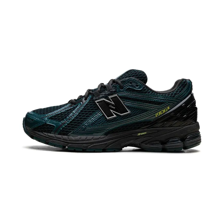 New Balance 1906 “Medusa Green Black”: donkergroen als nieuw neutraal