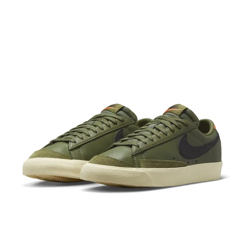 Nike BLAZER LOW 77 “Orange” (DC4769-201)