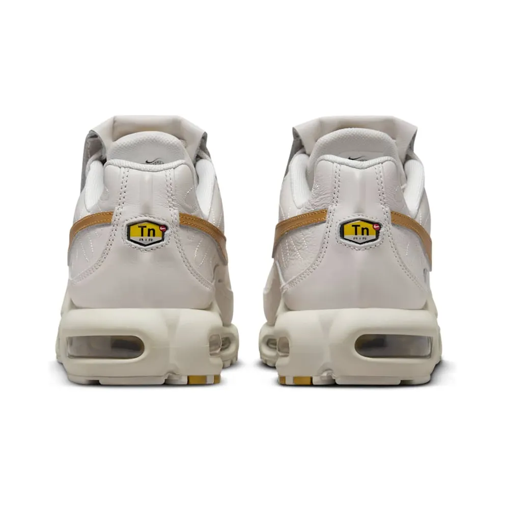 Nike Air Max Plus Tiempo “Metallic Gold” (HV2541-001)