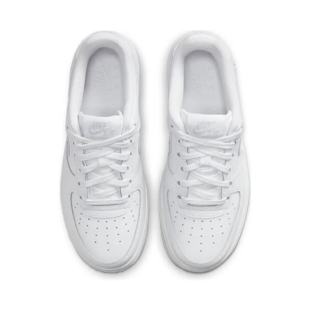 Nike Air Force 1 Older Kids’ White (CT3839-106)