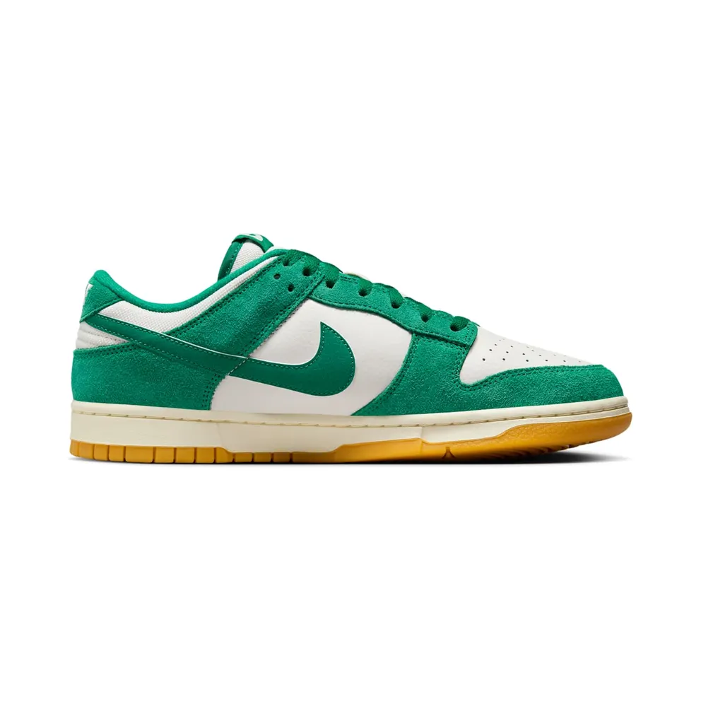 Nike Dunk Low SE “Malachite” (HQ1519-030)