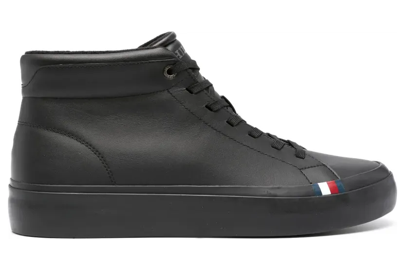 Tommy Hilfiger Modern mit Schnürung – Black (FM0FM04820)