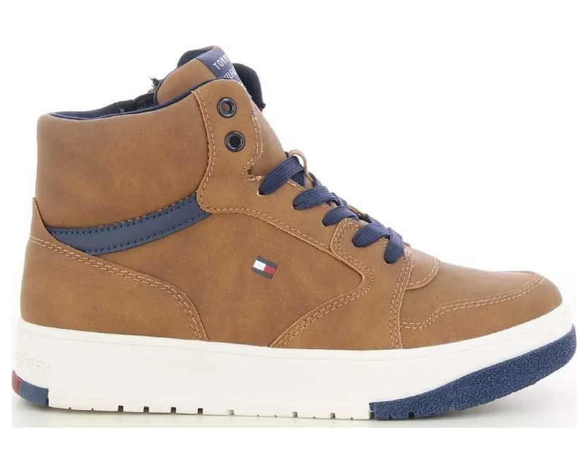 Tommy Hilfiger sneaker tabak (T3X9-33641-1351520)
