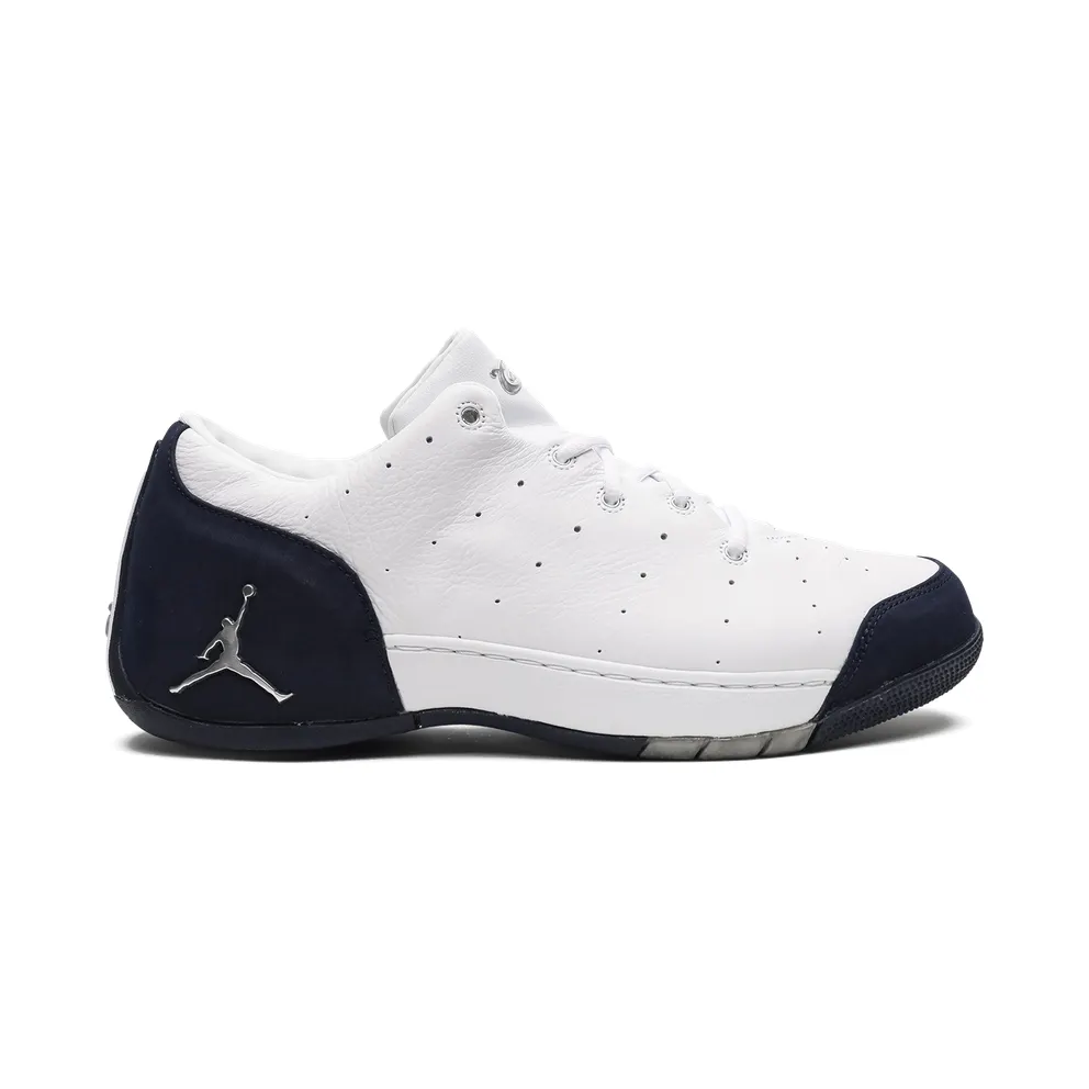 Jordan Carmelo 1.5 Low “White/Metallic Silver-Obsidian” (311042-101)