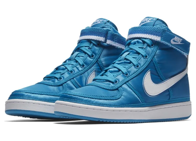 nike-sneaker AH5253-400