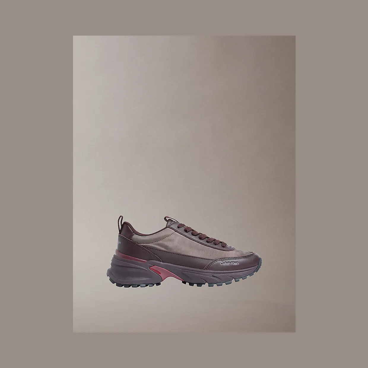 Calvin Klein Trailblazer — Leather Runner “Bordeaux / Rhubarb” (HW0HW029990KR)