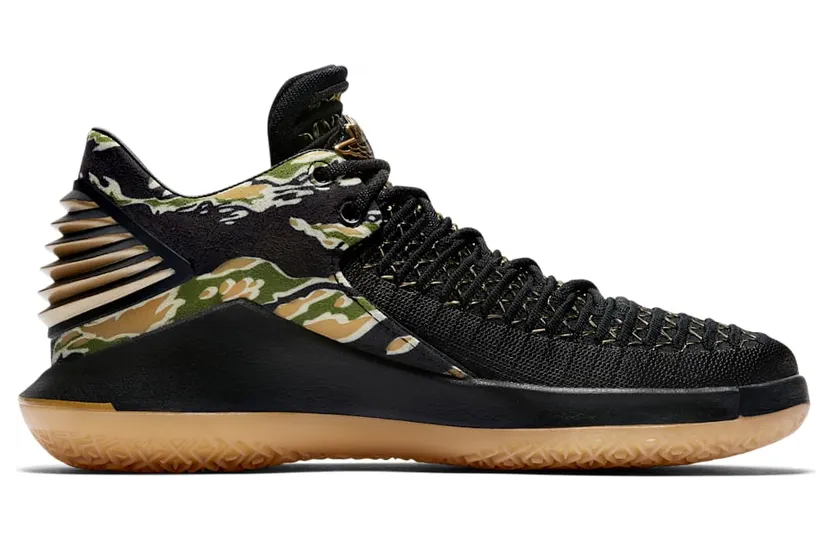 air-jordan-32 AA1257-021