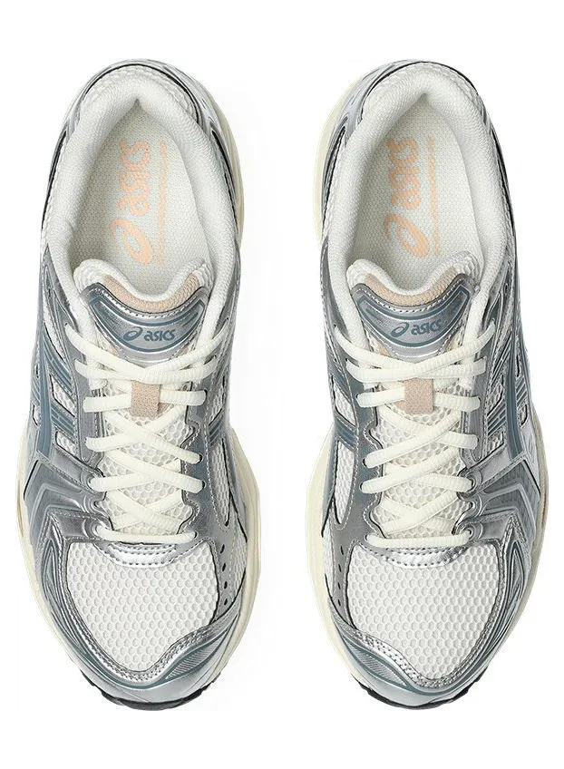 Asics Gel-Kayano 14 “Birch Pure Silver”: de slimme middenweg (3)