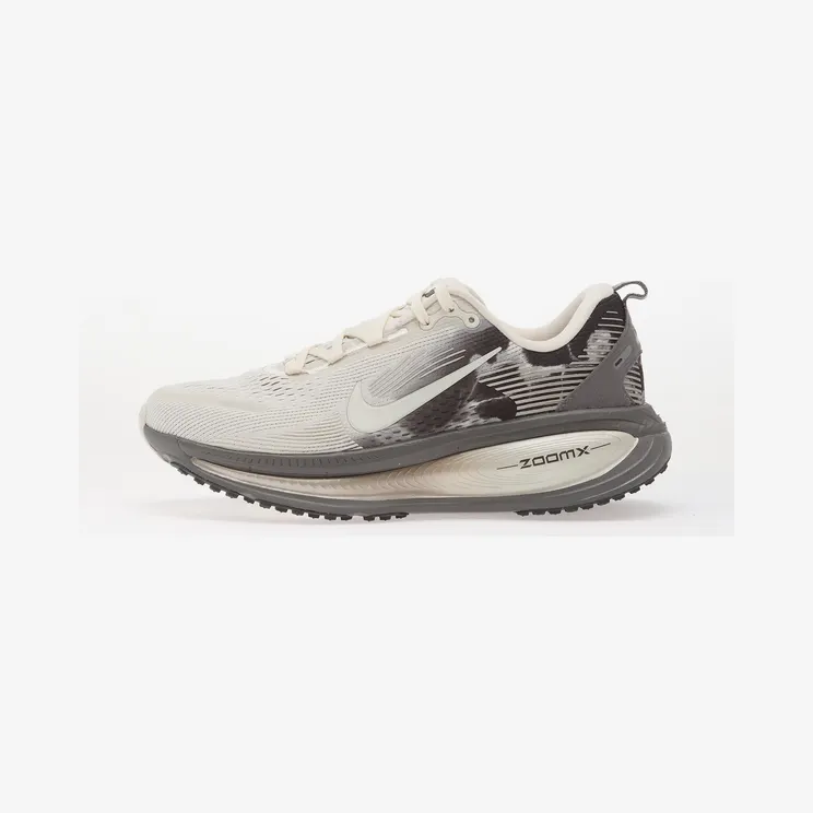 Nike Vomero 18 Phantom / Pencil Point / Anthracite / Sail