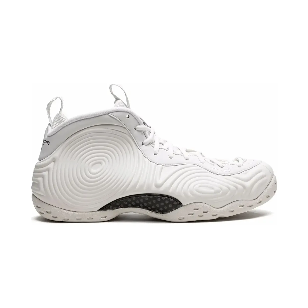 nike-air-foamposite DJ7952