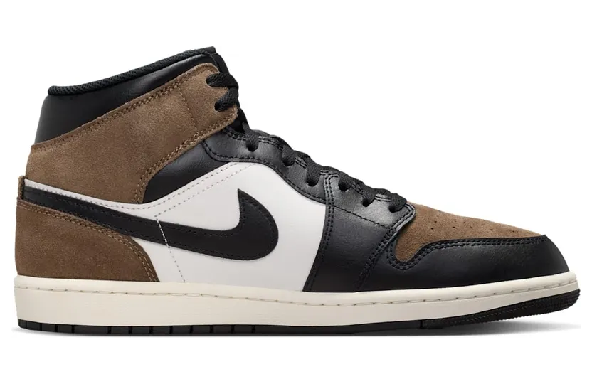 Travis Scott x Jordan 1 Mid “Palomino”: der Aufschlag ist weg (3)