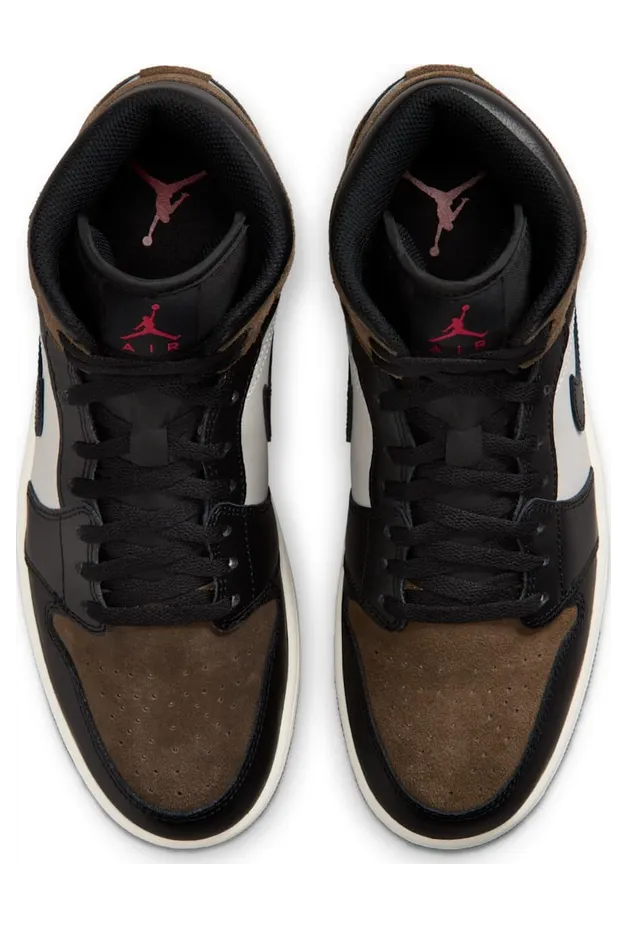 Travis Scott x Jordan 1 Mid “Palomino”: der Aufschlag ist weg (4)