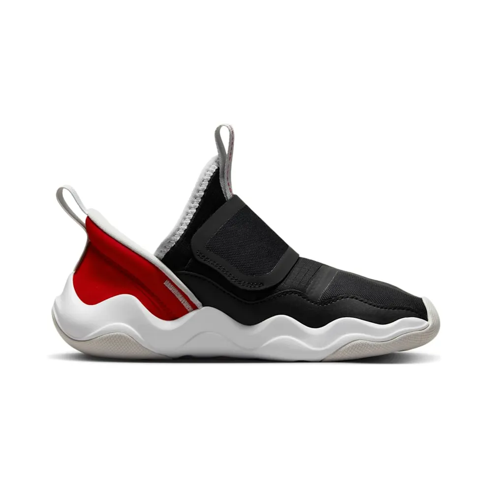 Jordan 23/7 Black White University Red (DQ9293-061)