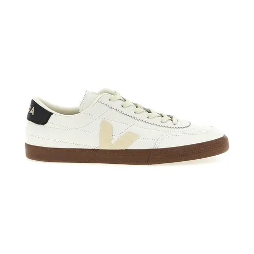 Veja Panenka “White/Black” (FU2020896WHITEBLACKBARK)