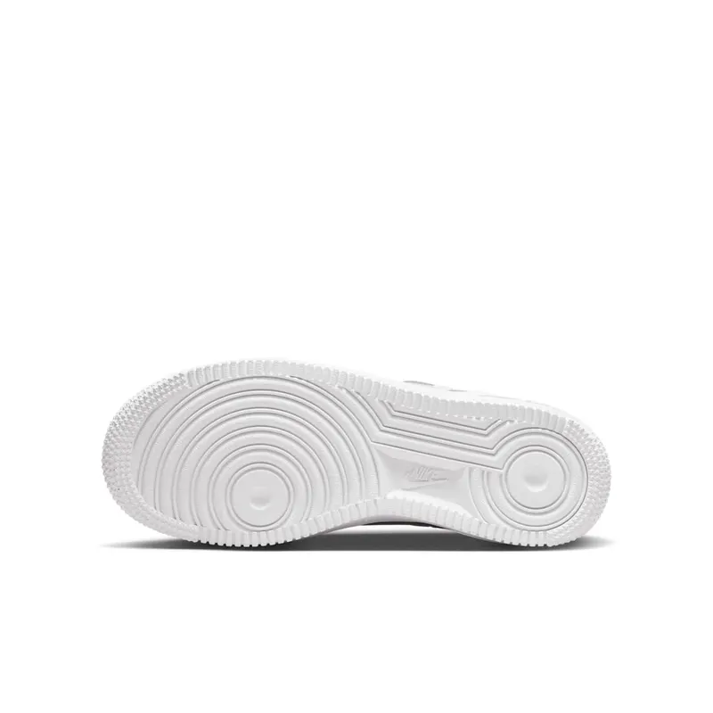 Nike Air Force 1 Older Kids’ White (CT3839-106)