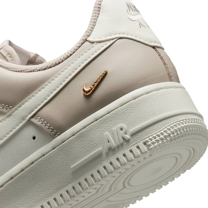 nike-air-force IV5197-200
