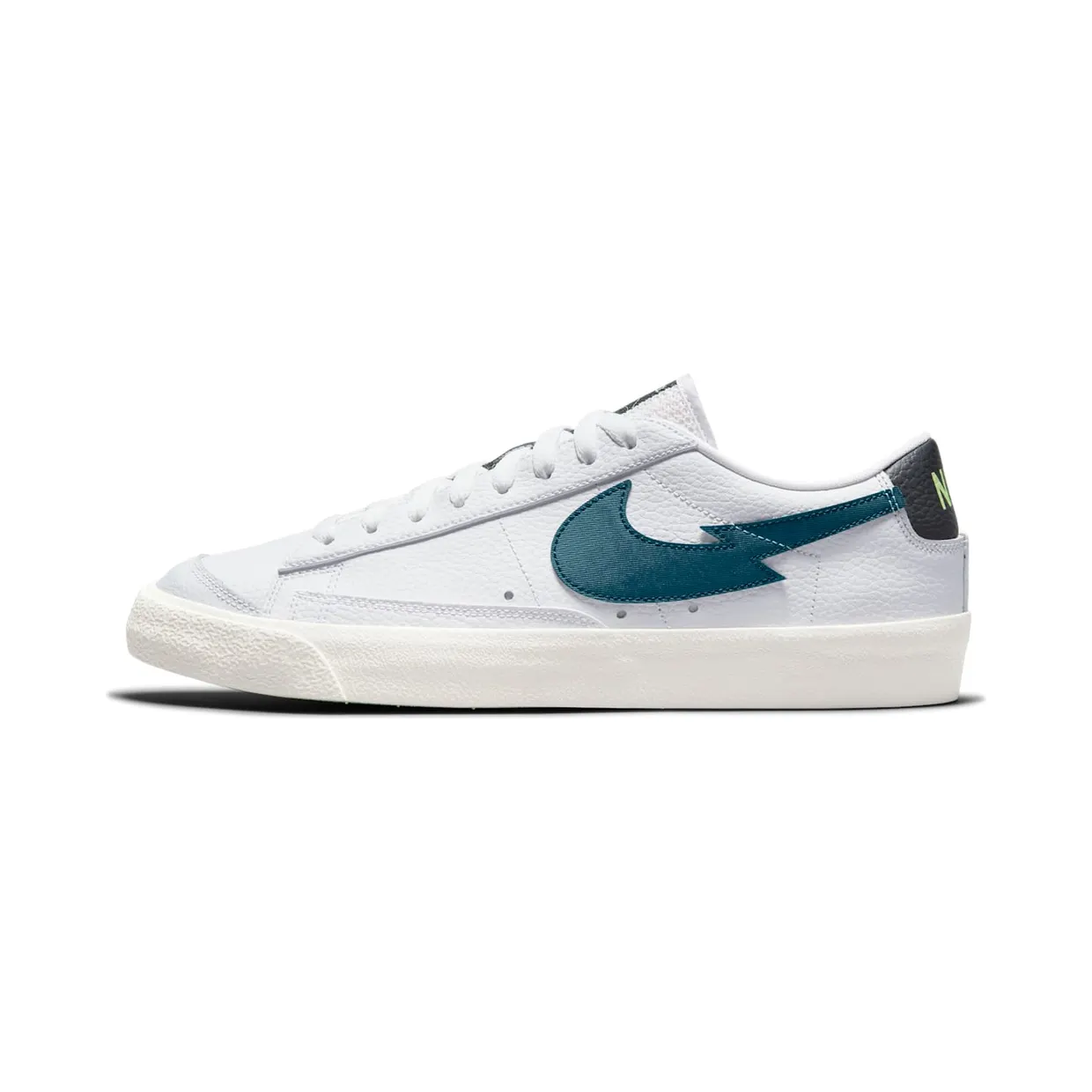 nike-blazer DJ6895-100