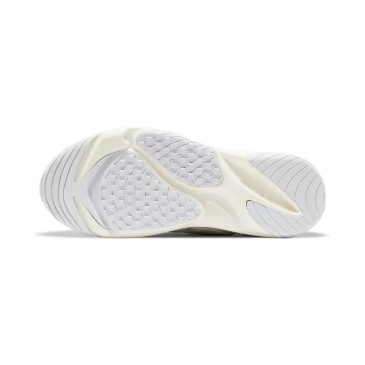 nike-zoom AO0354-101