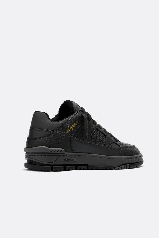 Axel Arigato Area Lo Sneaker “Black,Black” (F1699002)