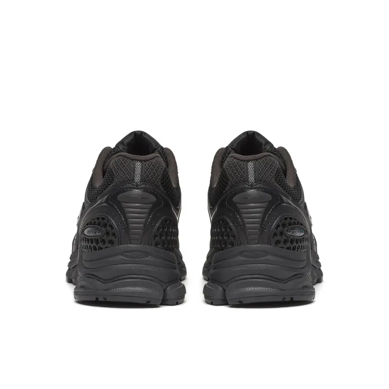 SAUCONY ProGrid Triumph 4 Heritage “Black” (S70841-5)