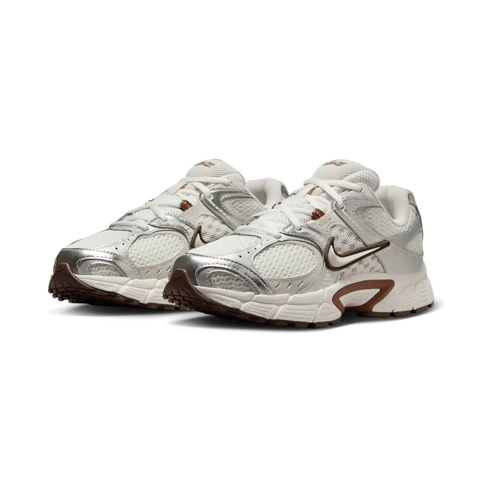 Nike V5 RNR “Sail Fauna Brown” (HQ7901-102)