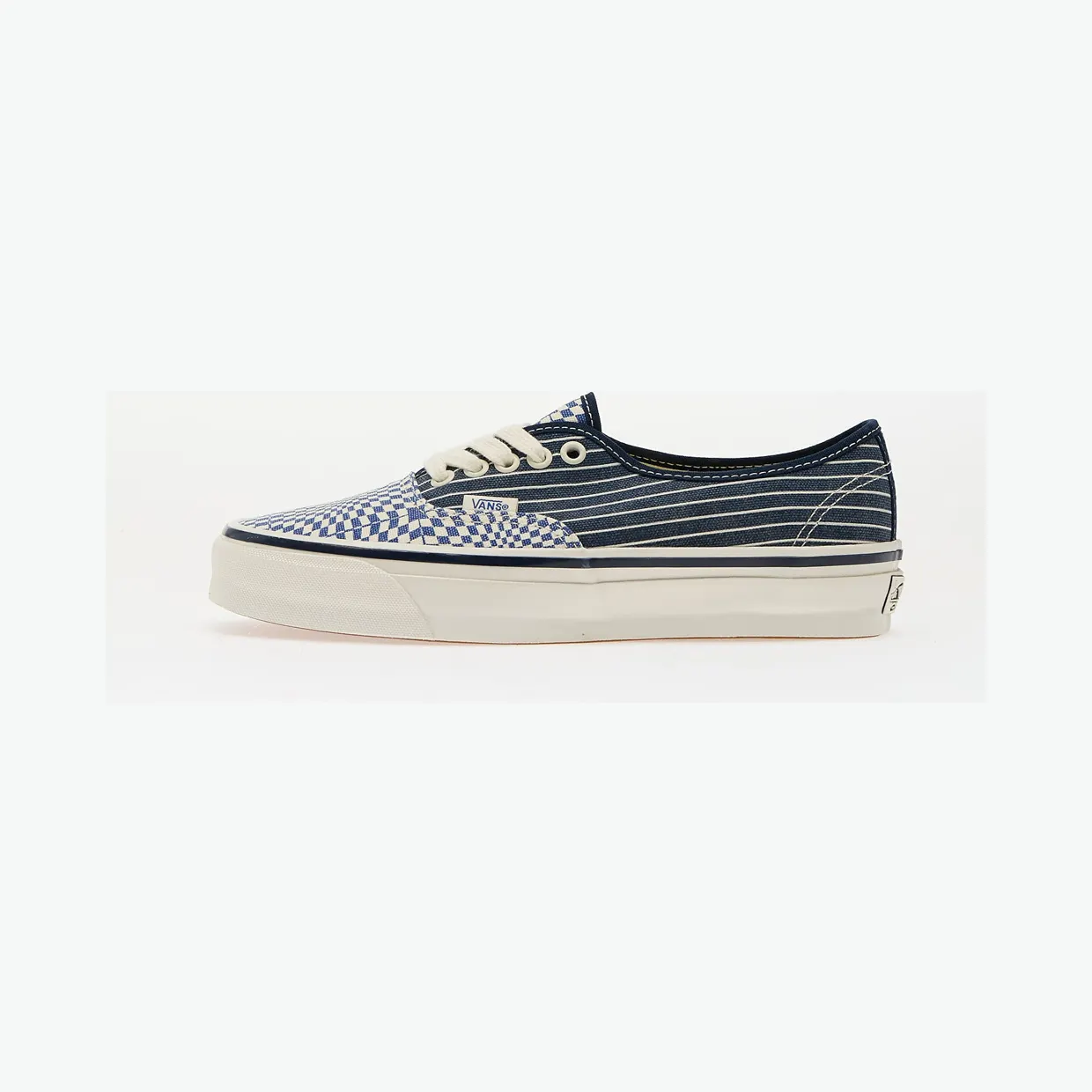 vans-authentic VN000D9NAHD1
