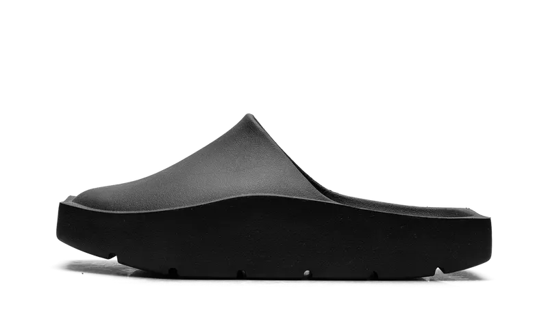 Jordan Hex Mule “Triple Black” (DX6405-001)