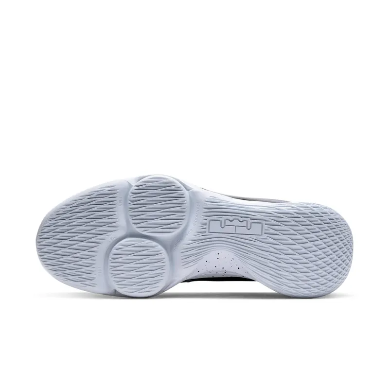 LeBron Witness 5 Basketball Black (CQ9380-001)