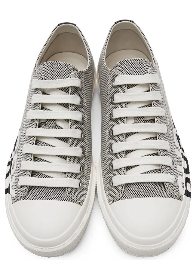 Burberry Black & White Logo Print Sneakers (8042130) (5)