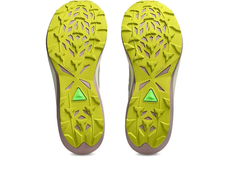 ASICS FUJISPEED 4 “Light Dust / Aurora Green” (1013A179-020)