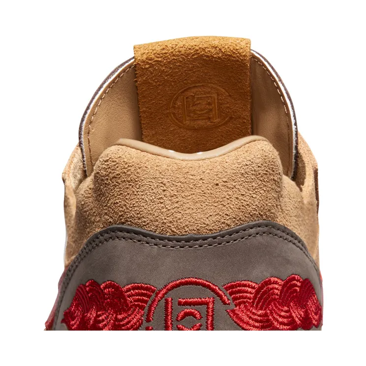 nike-air-max DD1870-200