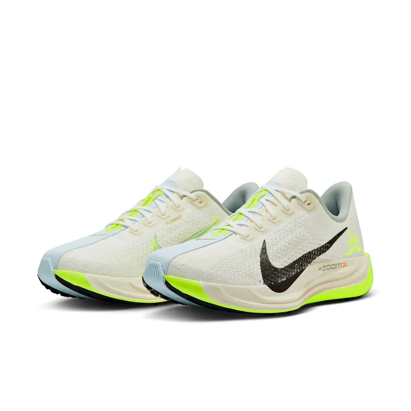 Nike Pegasus Plus “Sail / Pale Ivory / Volt Black” (HQ3451-101)