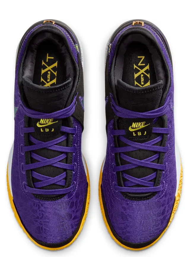 nike-zoom DR8784-500