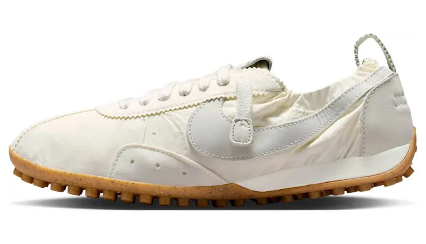 Nike Moon Shoe “Jacquemus – Soft Pearl” (HV8547-002)